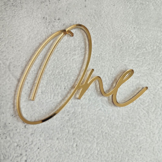 Topper acrílico "One" frontal